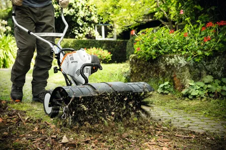 Приставка ролкова четка KB-MM