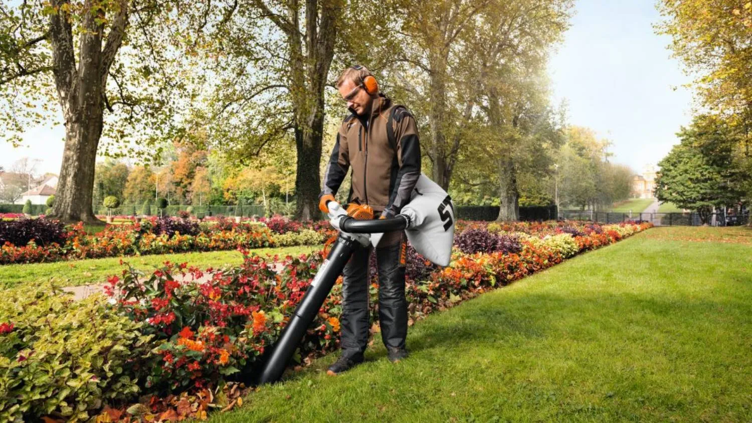 Уреди за обдухване / духалки / уреди за засмукване и раздробяване